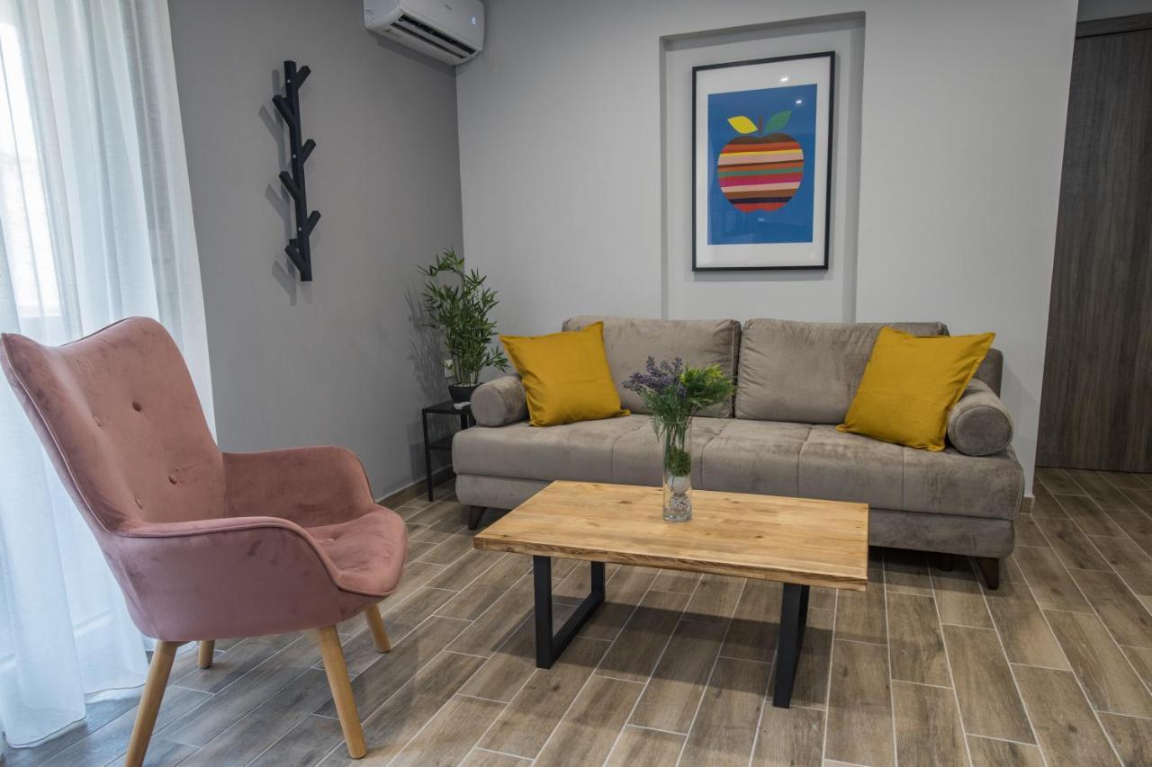 Raise Averof Serviced Apartments Athens Exterior photo
