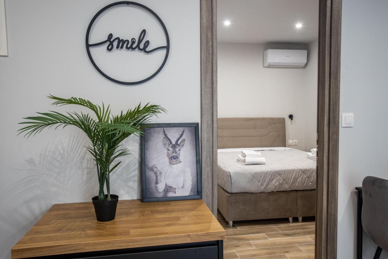 Raise Averof Serviced Apartments Athens Exterior photo