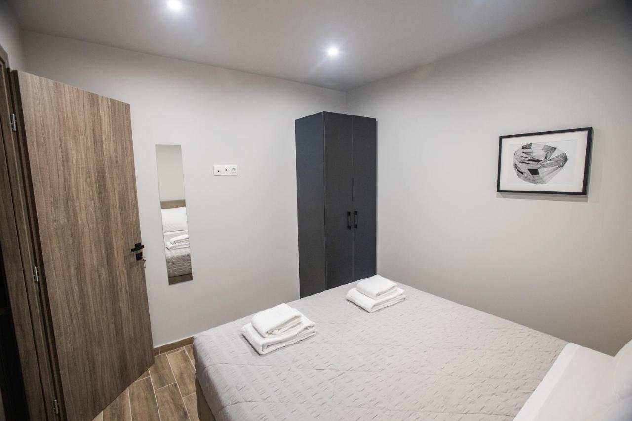 Raise Averof Serviced Apartments Athens Exterior photo